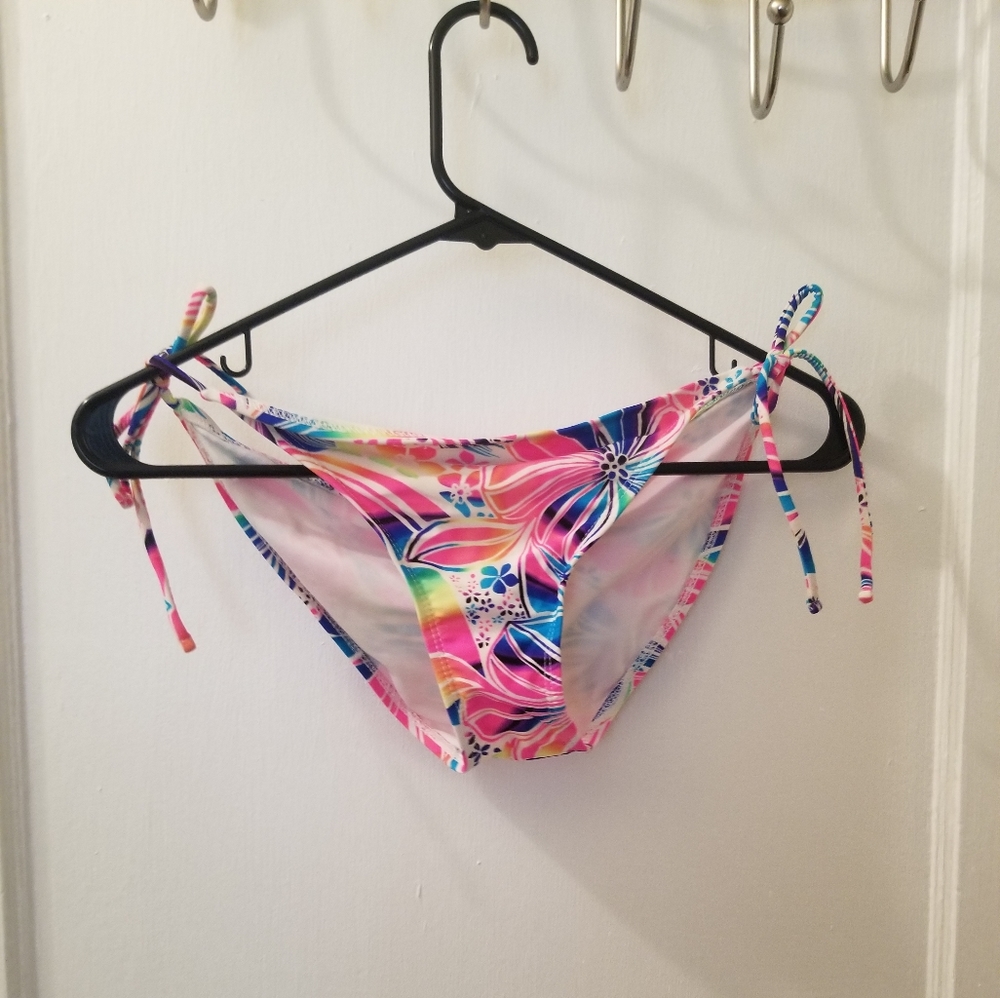 Hawaiian Floral Bikini Bottoms